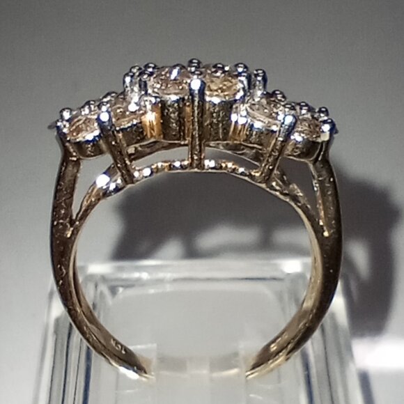 $ALE!  10Kt Yellow or White Gold 1.50ctw Diamond Flower Cluster Ring - Picture 8 of 13